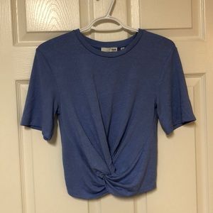 Wilfred baby blue knotted crop top